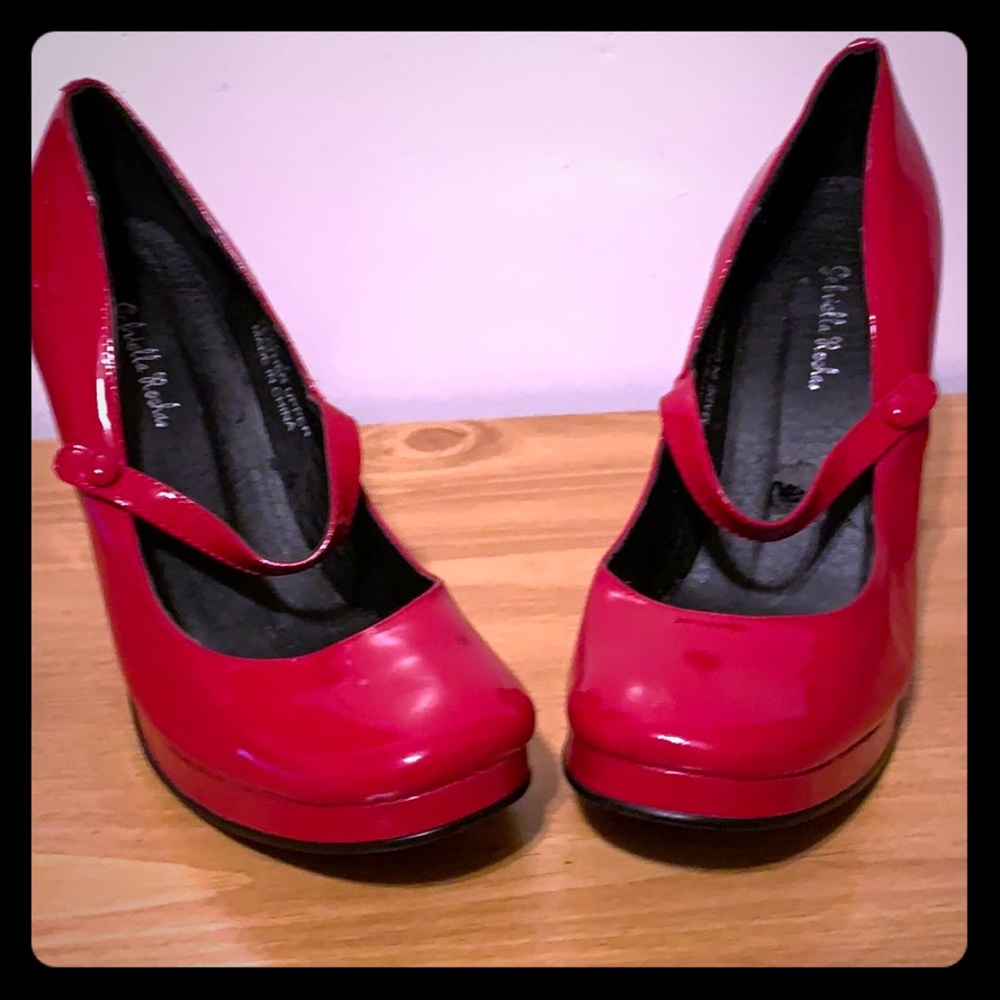 Pin up Gabriella Rocha patent leather Mary Janes
